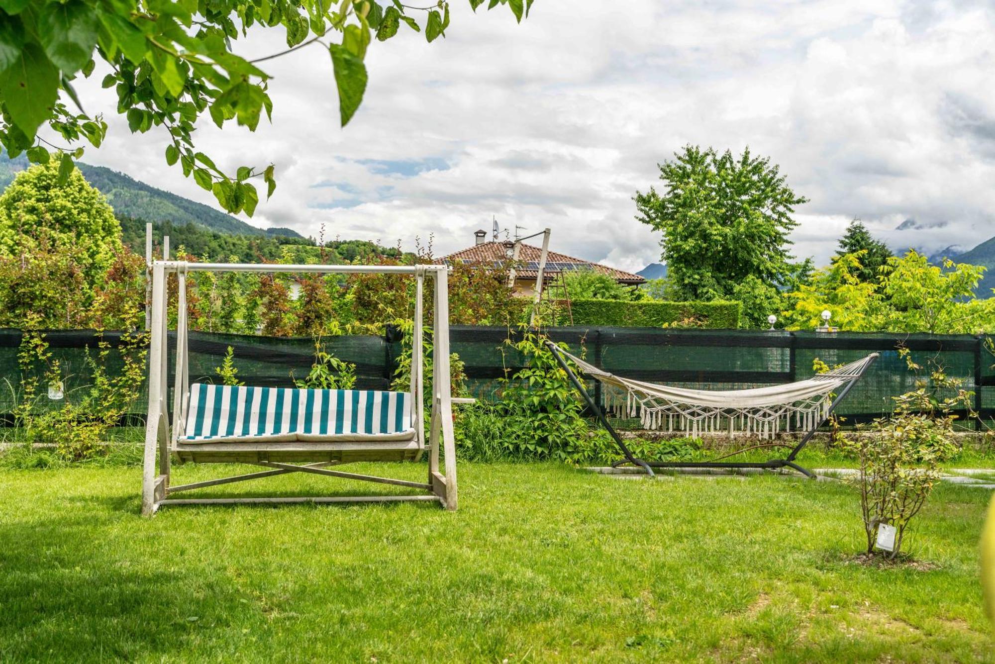B&B A Un Passo Dal Lago, Caldonazzo Exterior foto